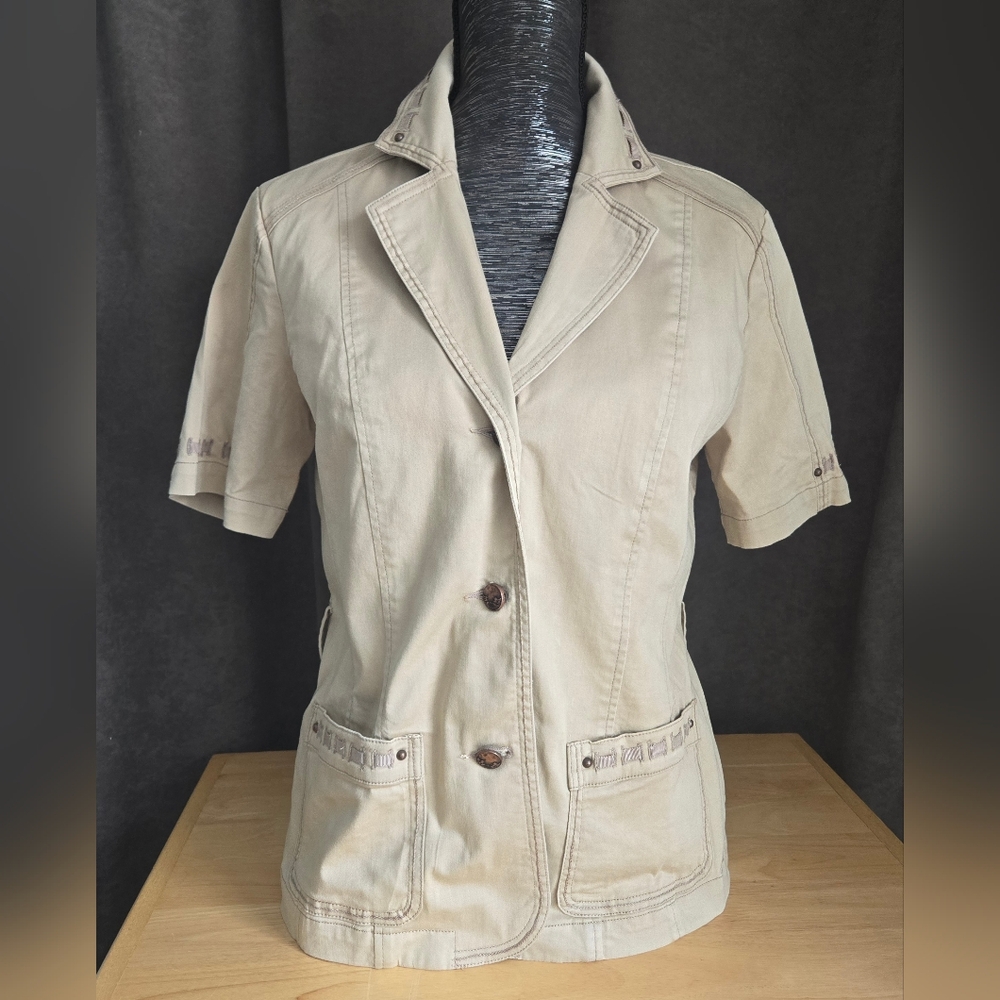 SPANNER Tan Blazer